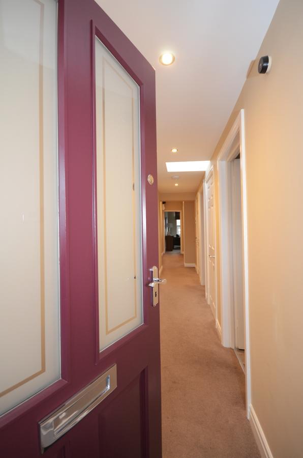 Appartamento Lucy's Lodge- Stylish On Vibrant Bishy Road With Free Parking *